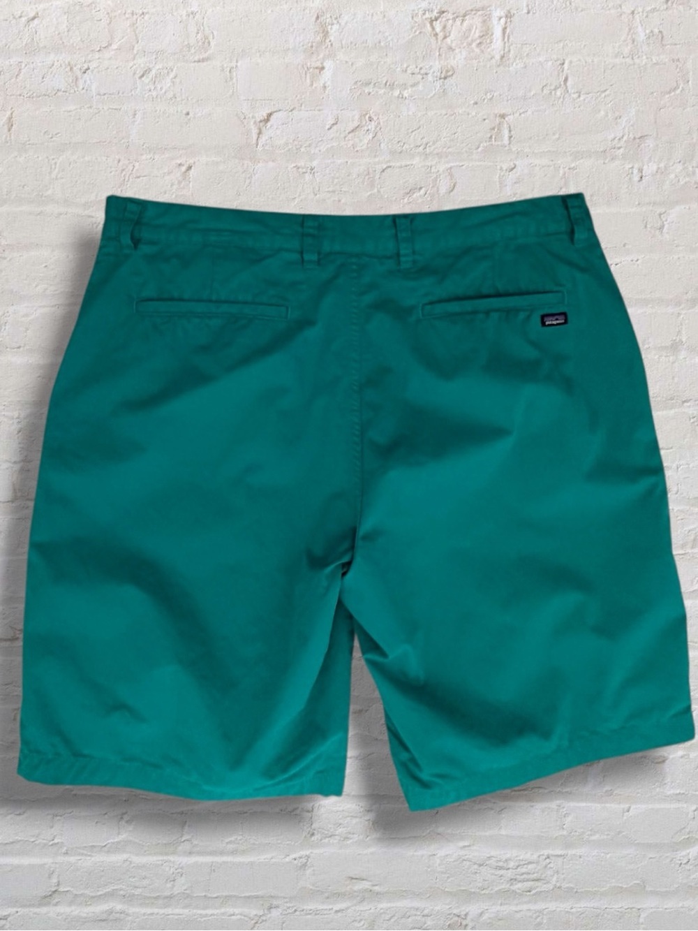Patagonia Organic Cotton Chino Shorts Men’s 36 Teal Green Flat Front Casual - Picture 2 of 8